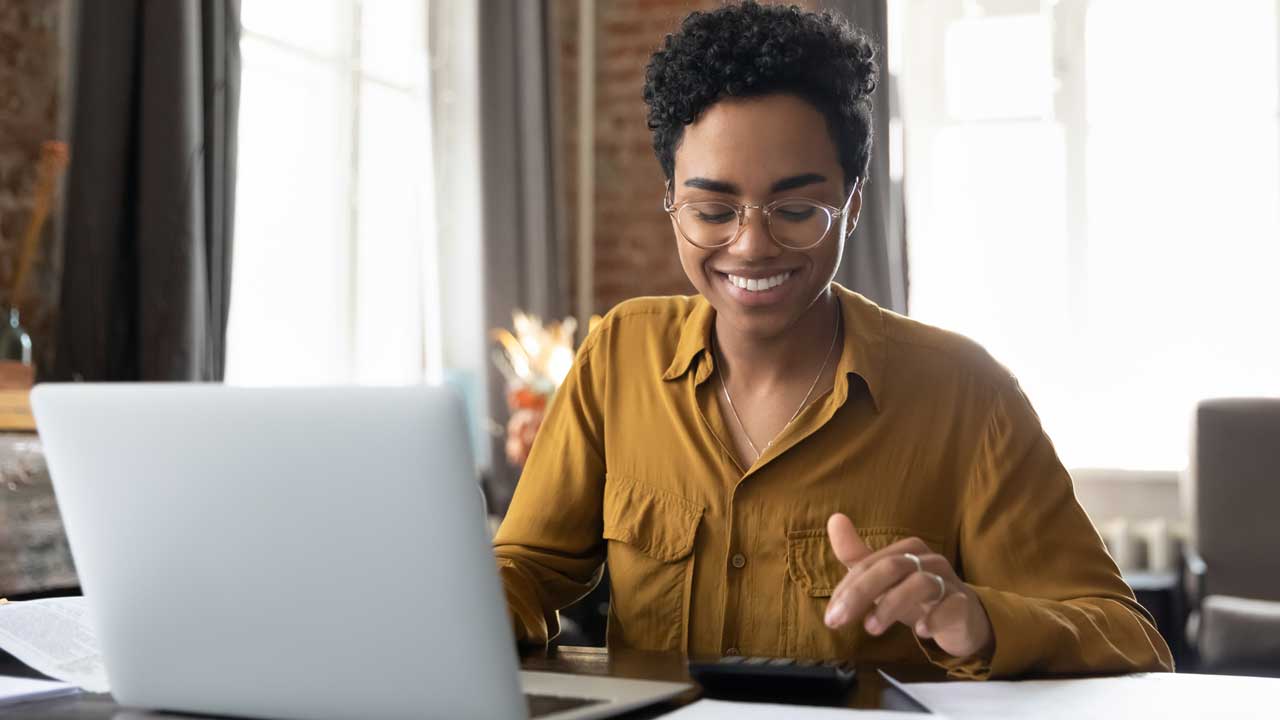 Banking on Budgeting: Customer Panel