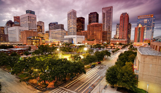 Suburbs Push Up Houston’s Apartment Rent Growth