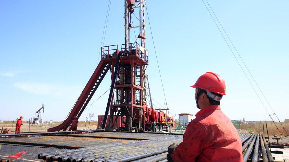 Oil Industry Job Gains Rebound in Texas, North Dakota